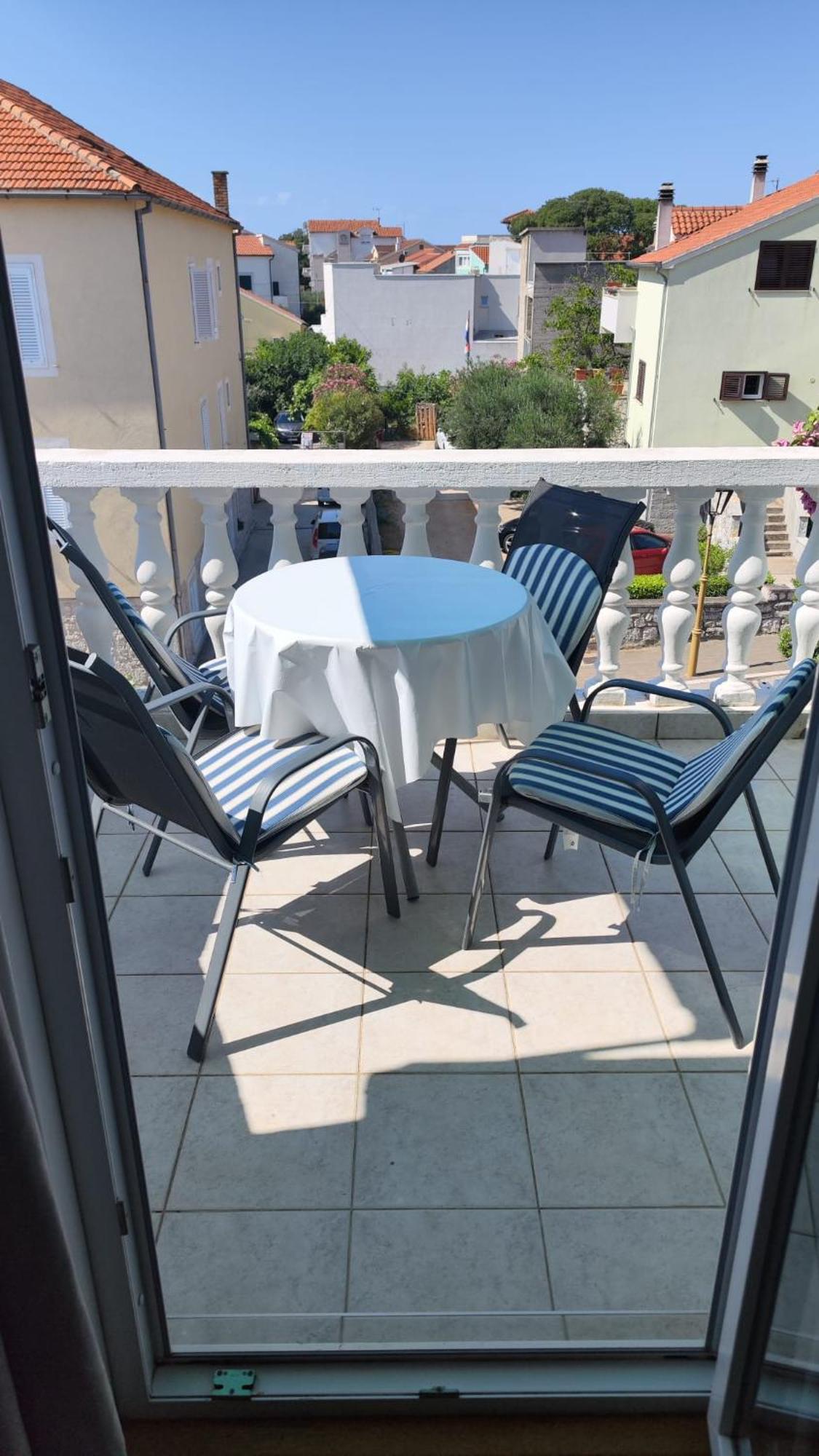 Apartments Suri Vodice Bagian luar foto
