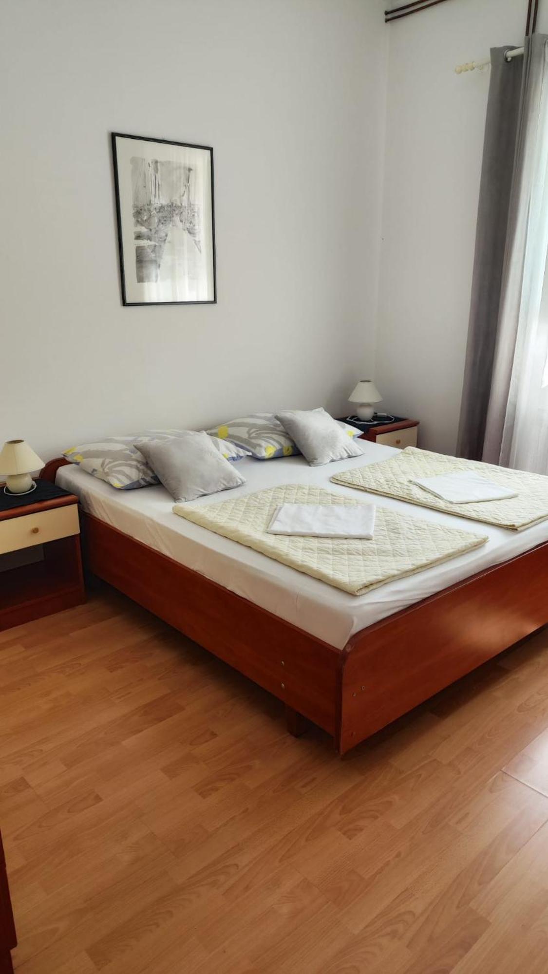 Apartments Suri Vodice Bagian luar foto